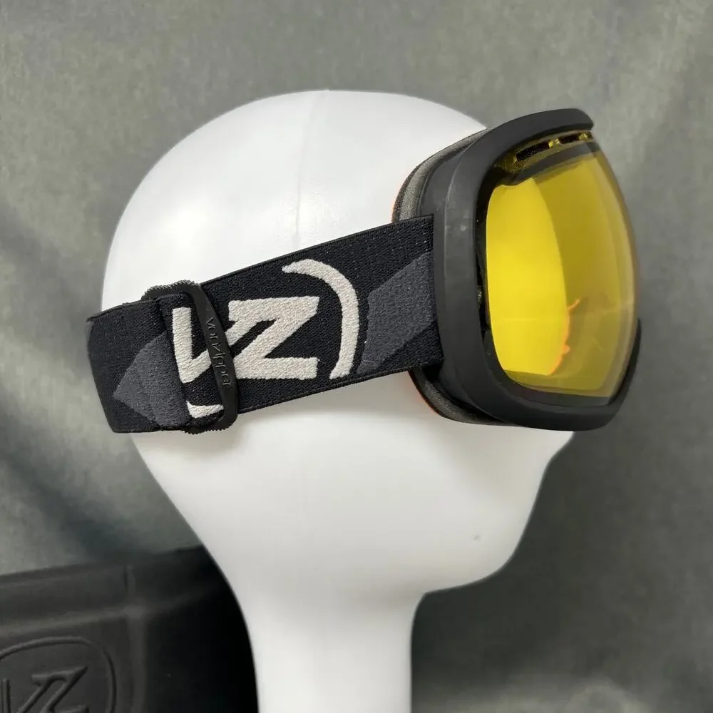 VonZipper Skylab Frostbyte Limited Edition Snow Goggles Black Case Yellow Lens